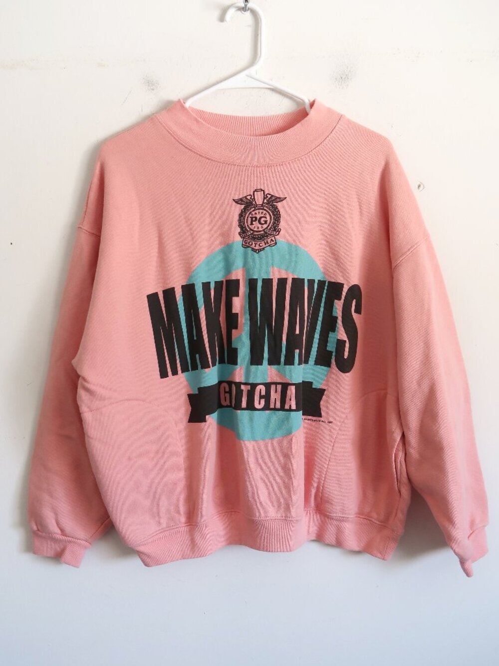 Vintage 1987 Gotcha Sports "Make Waves" Sweatshirt - Size Large
